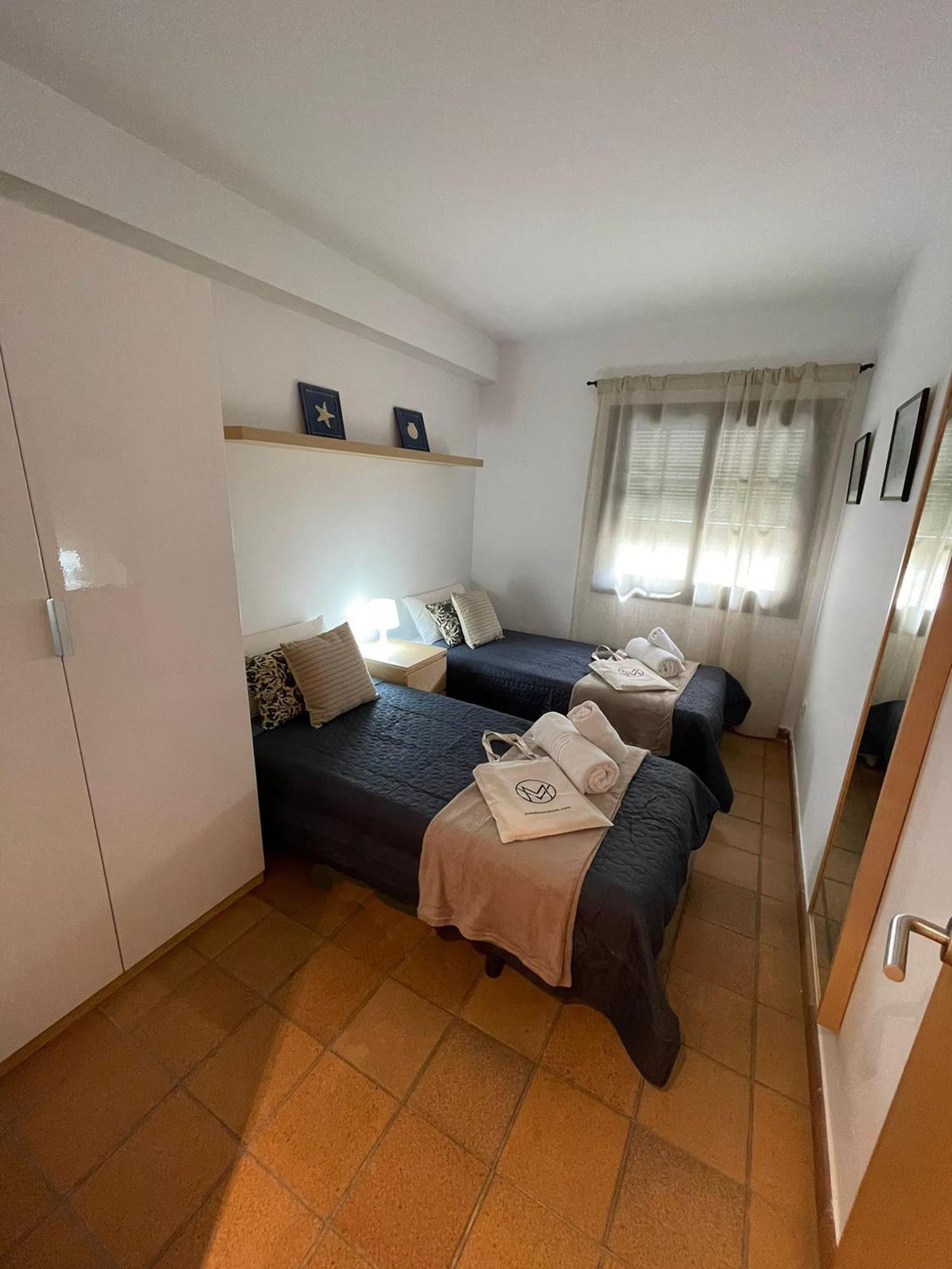 Appartement Anna à L' Escala Extérieur photo